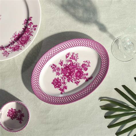 Renata raspberry pink 24cm platter – Inka