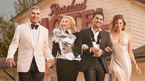 Here’s how to wear a tux like Johnny Rose from Schitt’s Creek