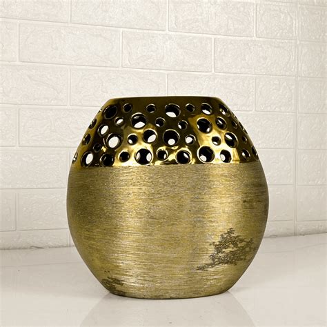 ACRYLIC HOLE VASE – Oriental Flowers