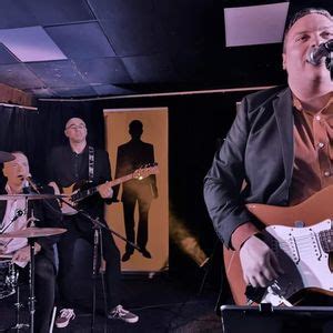 Elephant and Castle Holmfirth , Elephant and Castle Holmfirth ...