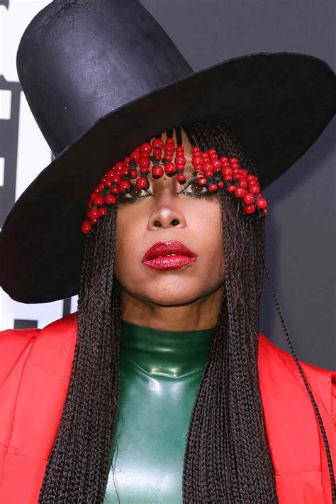 Beyoncé's Rep Defends Her After Erykah Badu Questions Her New Album Cover