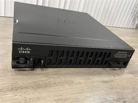 Genuíno Cisco ISR4451-X/K9 V06 ISR 4451 PoE 4 | Ubuy India