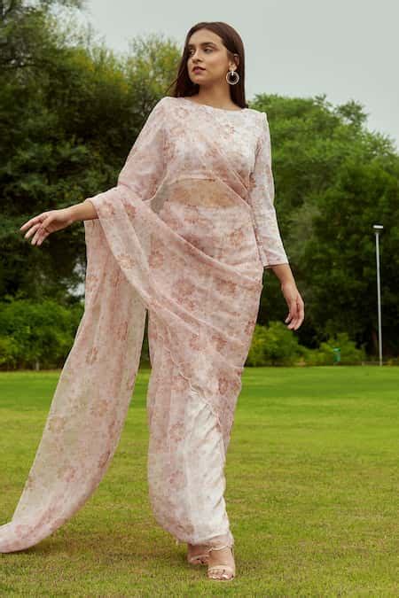 Buy Pink Saree Organza Printed Floral Motifs Boat Neck With Blouse For ...