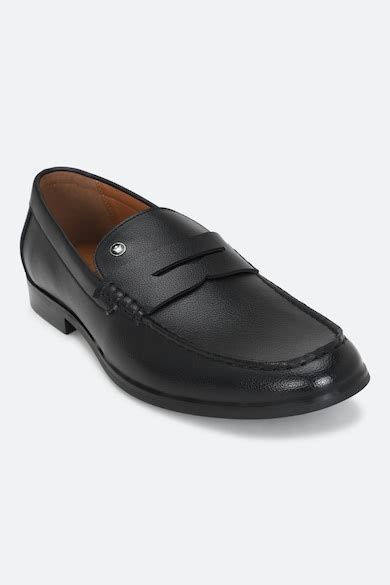 Buy Men Black Leather Loafers Online - 869087 | Louis Philippe