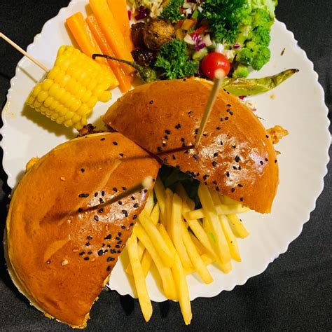 Chef Inam’s Steak House | LBB