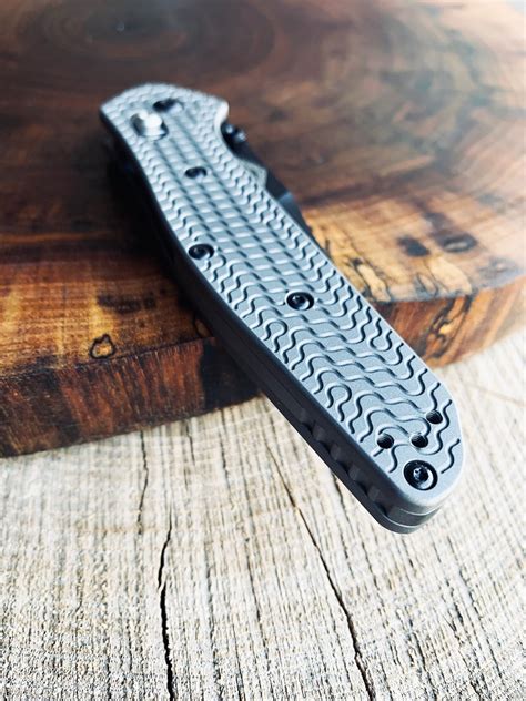 Titanium Critter Scales for Benchmade Osborne 940 Series – Rockscale Design
