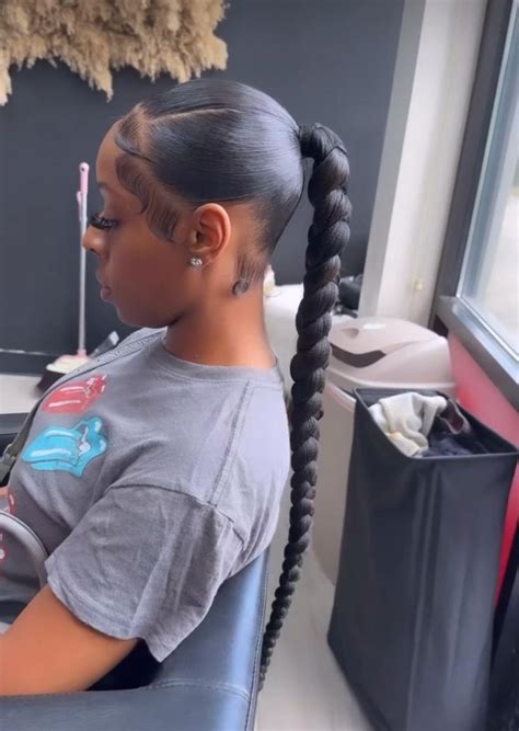 Tutorial of Slick High Ponytail 的图像结果