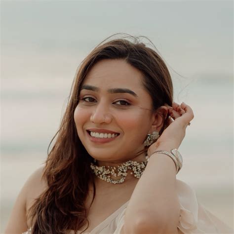 Ishani Dave Shows, Tickets and More. Follow Now!