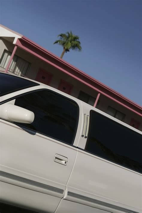 Top 5 Classic Cars for a Memorable Palm Springs Experience