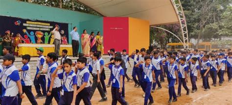 Top School Uniform Manufacturers in Chennai - iClothing – i clothing