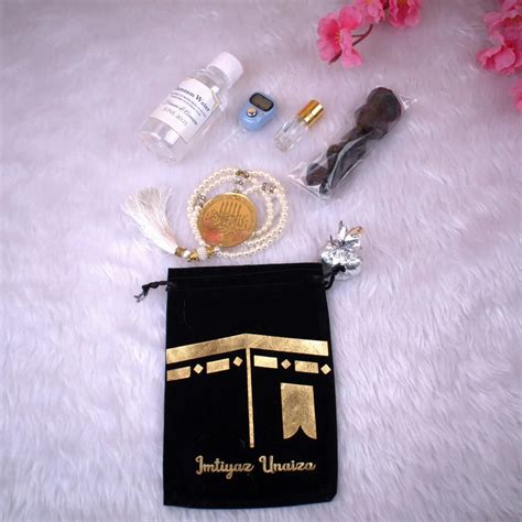 Tasleem Gift Set - Hajj Umrah Return Favours | Velvet Pouch, Dates ...