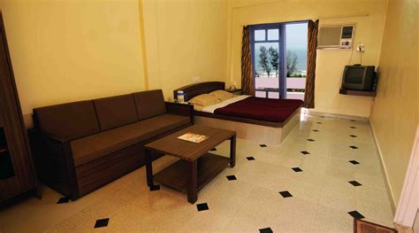 HOTEL LANDMARK (Ganpatipule, Maharashtra) - Hotel Reviews, Photos, Rate ...