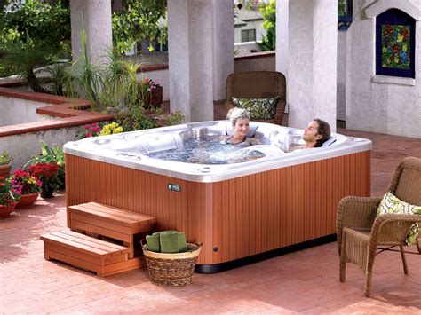 Beam™ 4-Person Hot Tub - Hot Spring Spas | Hot tub, Hot tub swim, Hot ...