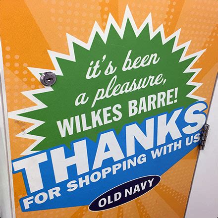 Shop Local Market Event Sign 的图像结果