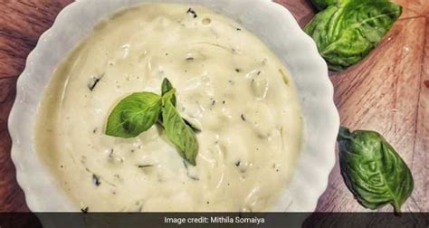 Cheesy Noodles Recipe: बच्चों के ब्रेकफास्ट के लिए परफेक्ट है चीजी ...