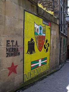 eta vasco pin en every country has a story s z eta vasco pin en every country has a story s z