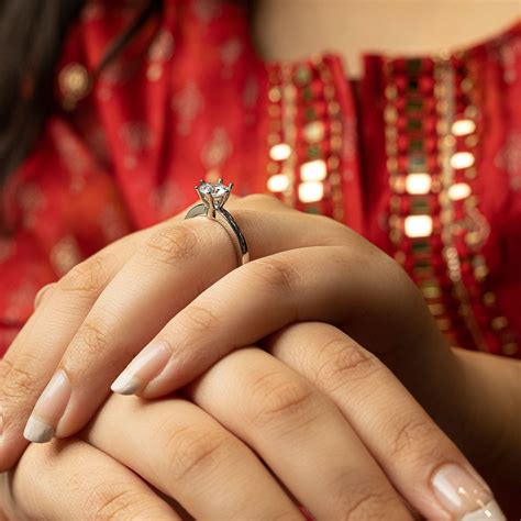 Elegant Solitaire Ring
