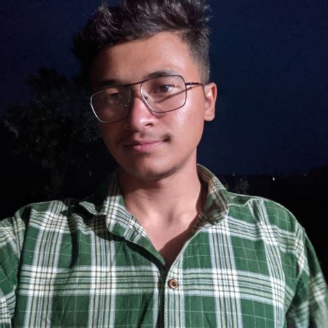 Rohan - Hindi teacher - ₹609/h