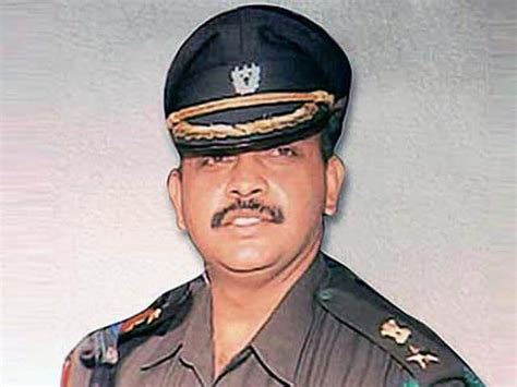 Lt. Col. Purohit Gets Cleanchit In Samjhauta Blast Case From NIA