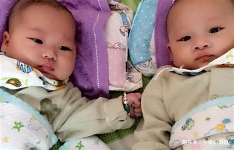 男双胞胎用啥词起名,双胞胎男孩取名