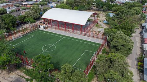 Nuevo parque deportivo entregó alcaldía de Neiva a comunidad de La ...