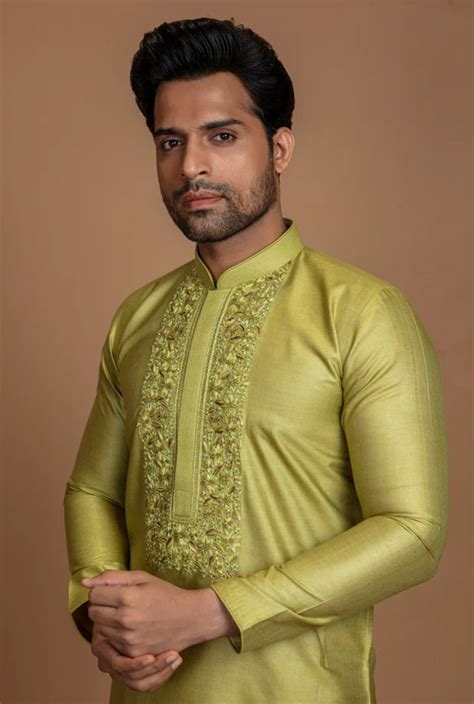 LEAF GREEN KURTA SET