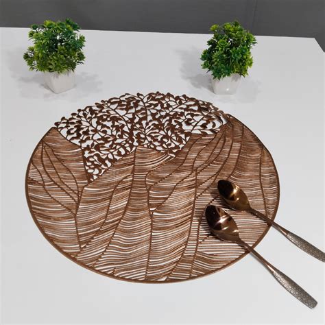 New Design Round Laser Cut Metallic Look Dining Mat Set of 6 – Loomsmith