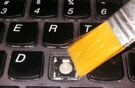笔记本键盘掉了一个键冒怎么安装_360新知