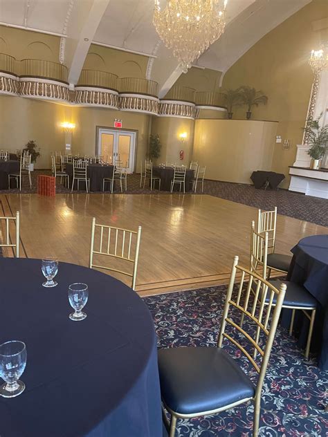 Alhambra Ballrooms | Grand Ballroom located uptown in Harlem, New York ...