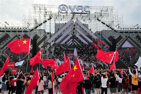 一周武汉：武汉军运会火炬传递活动8月1日启动；2019武汉水上马拉松举行-捞旺盛哥