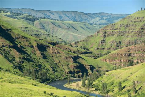The Grande Ronde River - Western Rivers Conservancy