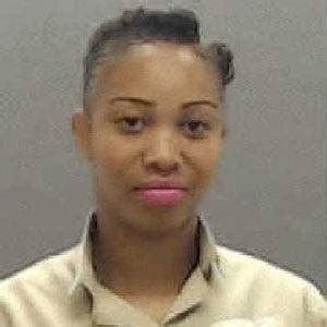 Caged Ladies | Write an Inmate | Female Prisoners Seeking Pen Pals ...