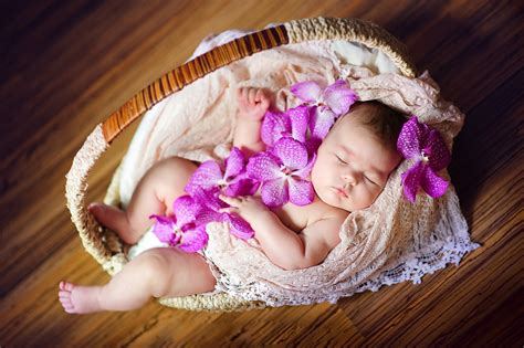 NewBorn Babies Photoshoot Ideas HD Pictures | Wallpapers | Images