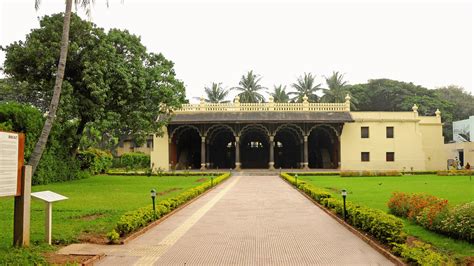 Book tickets to Tipu Sultan Palace