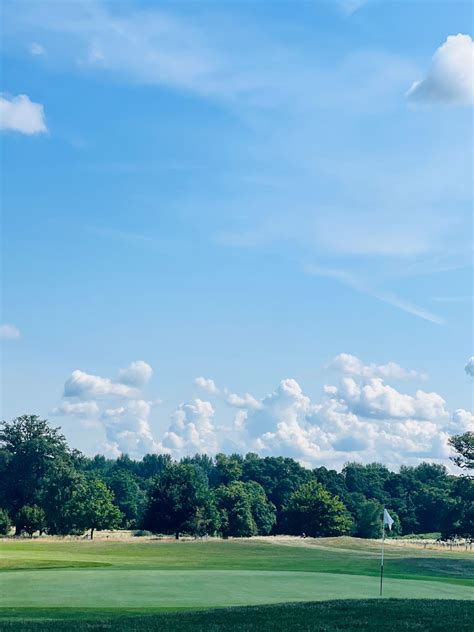 Here's a fun fact: In the UK, the total land mass of golf courses is ...