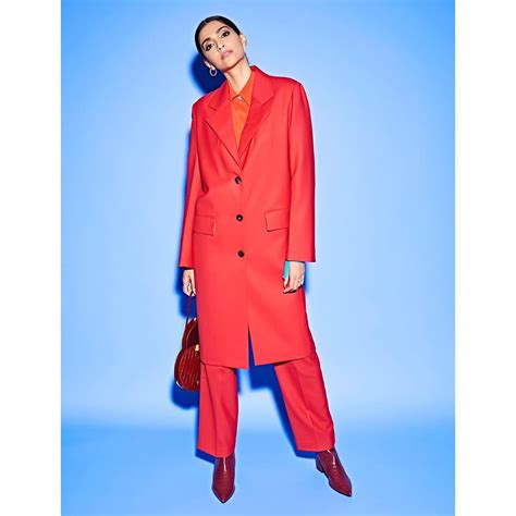 Monotone Fashion Is Here To Stay In 2020!