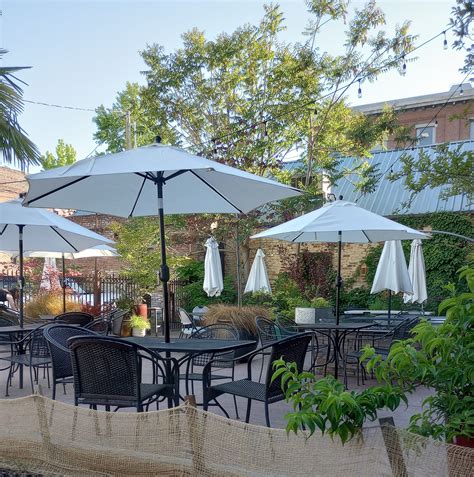 Food Spotlight - Downtown Market | Downtown Medford Association