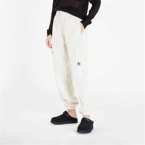 Jogger Pants adidas Essentials Fleece Cargo Jogger Wonder White | Footshop