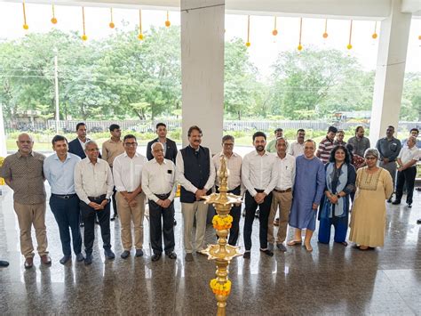 Inauguration of new faculty and graduate housing at Anant University