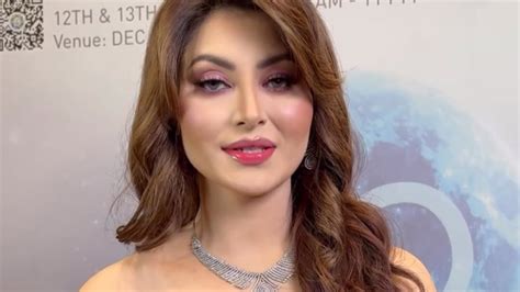 Urvashi Rautela Denies Temple Remark After Online Outrage, Blames Media ...