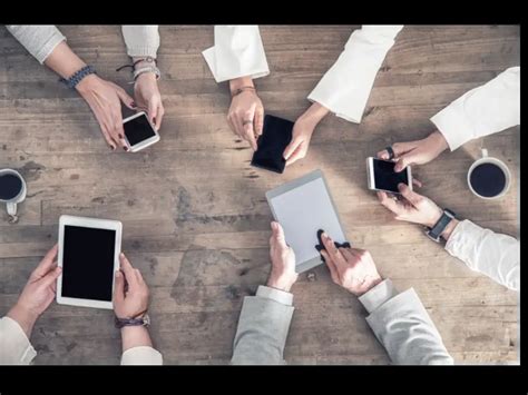 How to drive Sales with Conversational Commerce (with examples) - The ...