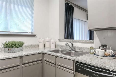 Stella at The Medical Center Apartments | AptAmigo