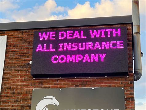 Outdoor LED Signs 的图像结果