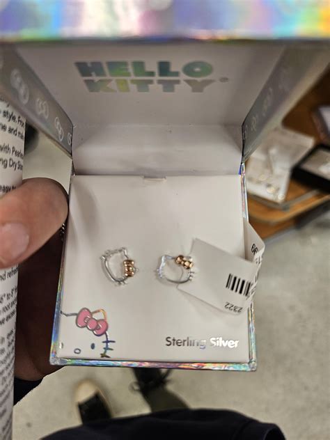 Tj maxx hello kitty stuff : r/HelloKitty