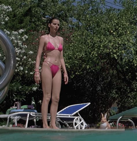 Geena Davis (1988) : r/oldschoolhot