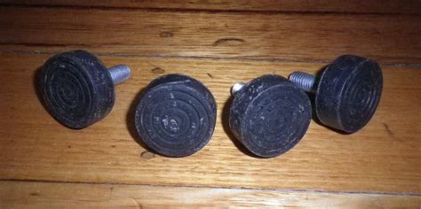 How to Fix Legs Under Washing Machine 的图像结果