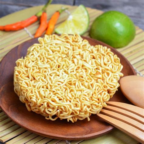 Does Dry Pasta Go Bad? Tips + FAQ