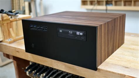 Homemade Computer Case 的图像结果