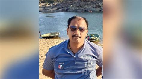 Doors locked, engine running: Lawyer's dead body found 150 metres away ...