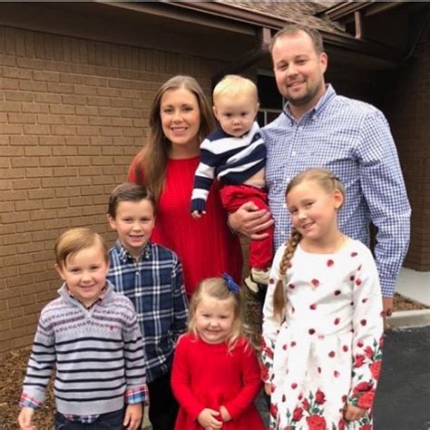 The Duggar family Blog: New photo of the seven Duggars